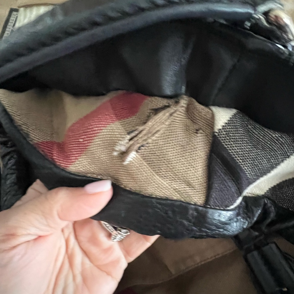 Burberry bag - Picture 7 of 12